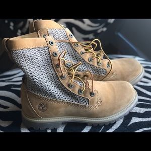 Women’s Size 8 Timberland Boots